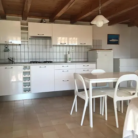 Apartment Vesna *
